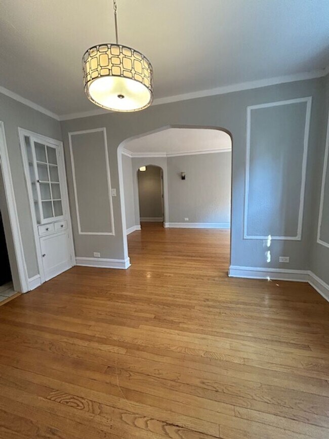 Foto del edificio - 4881 N Paulina St
