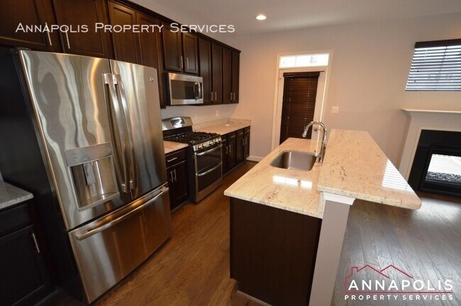 Building Photo - 108 vanguard lane