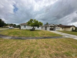 Building Photo - 10431 Pippin Ln