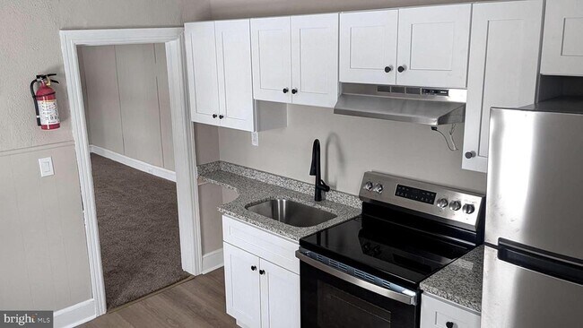 Building Photo - 1430 Hurffville Rd