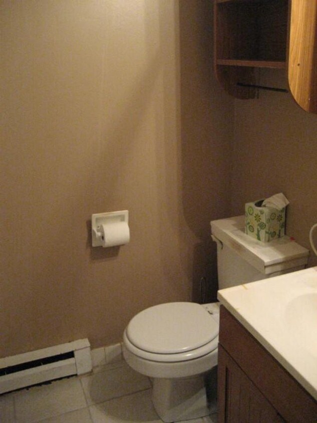 Foto del edificio - ALLSTON 1 BED WITH DISHWASHER FOR 9/1!  GREAT DEAL!!