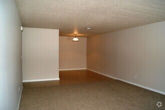Building Photo - 1156 42nd Ave W