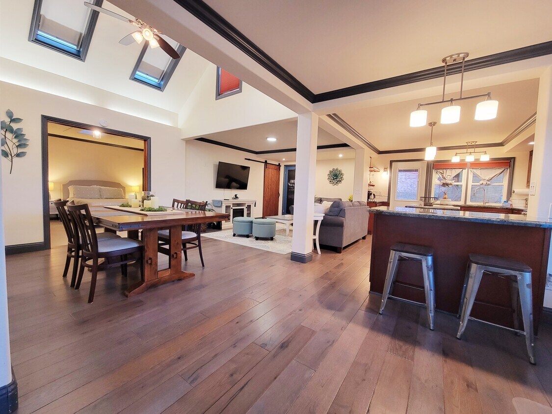 Foto principal - 1635 Ridley Ave