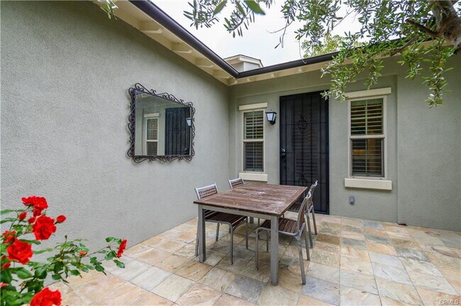 Building Photo - 46 Ridge Valley