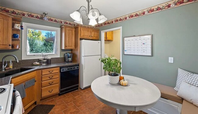 Foto del edificio - Charming Ranch-Style Home in the Heart of Colorado Springs