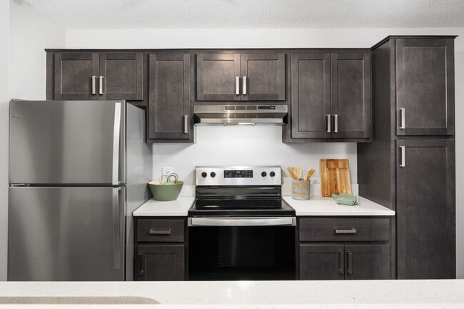 Building Photo - Wedgewood Park Apartments
