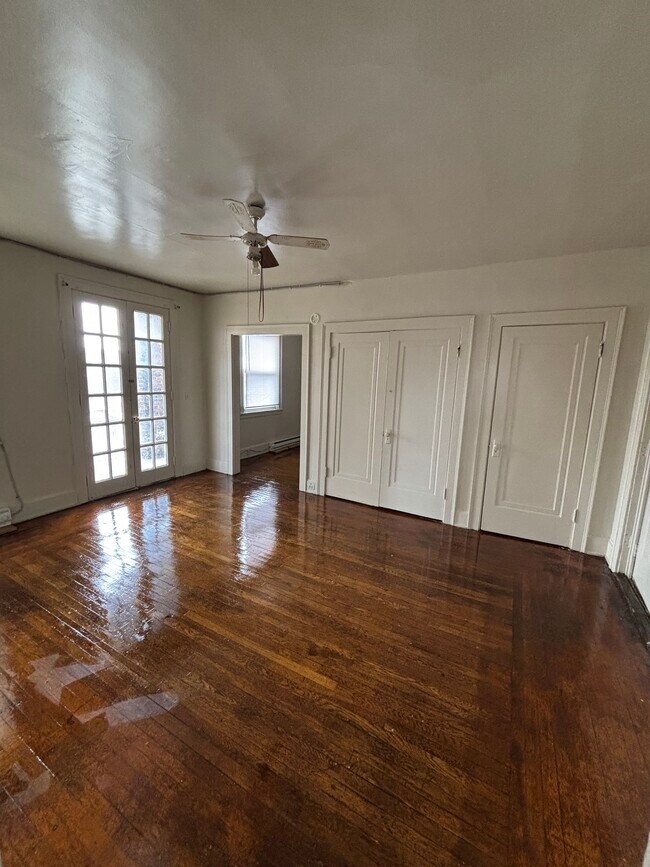 Sala de estar con terraza - Idamont Apartments