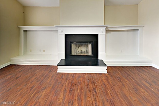 Building Photo - 6728 Chesepeake Trail