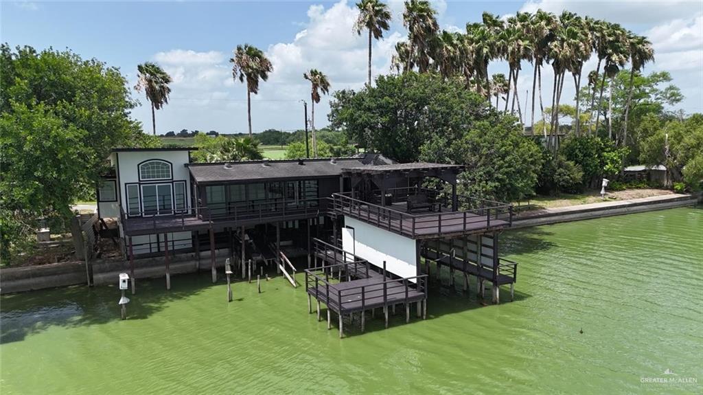 Foto principal - 8822 Lago Vista Dr