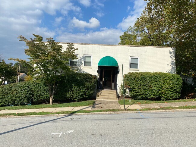 Building Photo - Butler Apartments