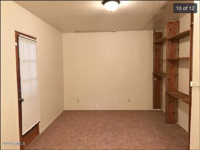 Foto del edificio - 1443 E Cedar St