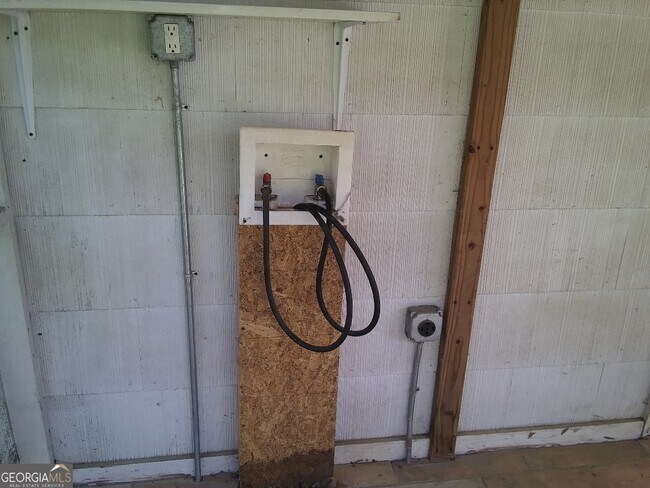 Foto del edificio - 178 Fayette Ave