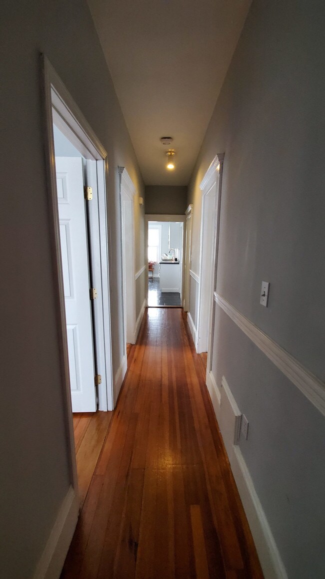 Foto del edificio - 35 MAPLE ST