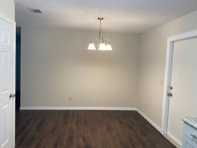Foto del edificio - 2033 NE 59th St