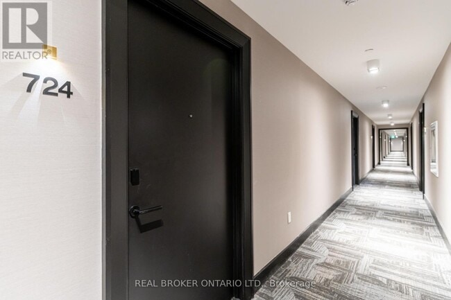 Photo du bâtiment - 2343 Khalsa Gate