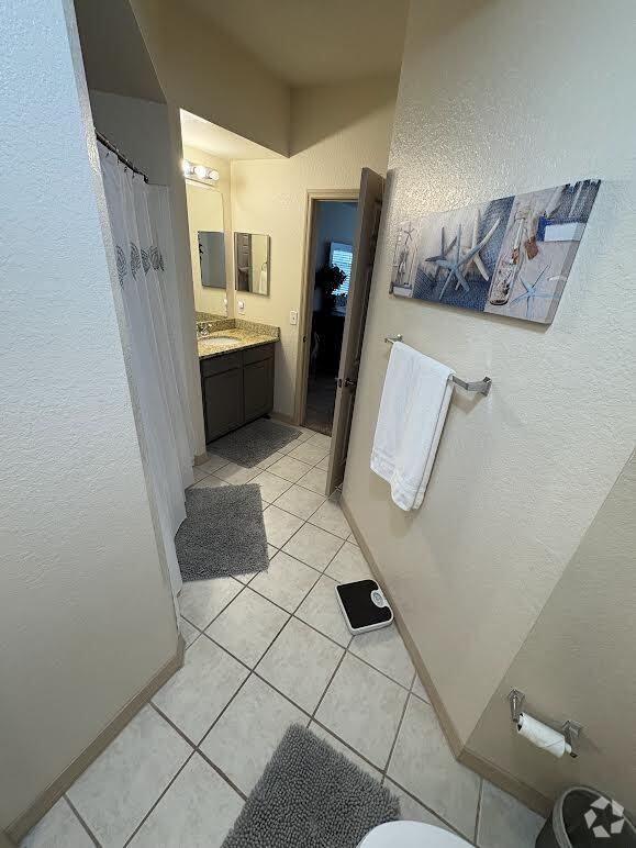 Building Photo - 15590 Ocean Walk Cir