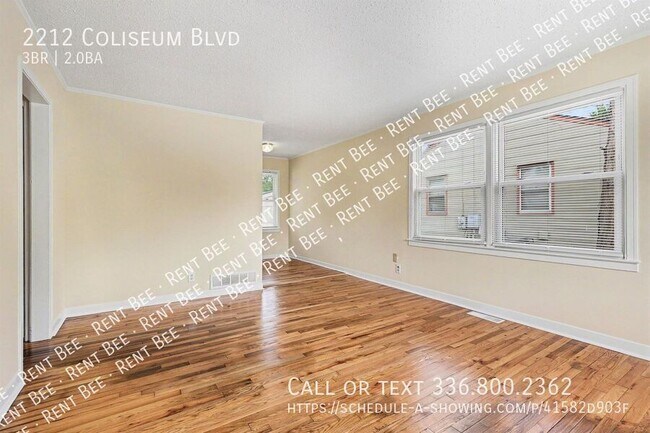 Foto del edificio - 2212 Coliseum Blvd