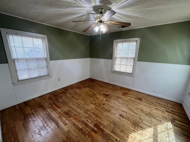 Building Photo - 2602 28th St