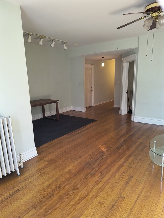 Building Photo - 2508 N Kedzie Blvd