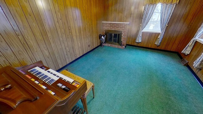 Foto del edificio - Cozy Single-Family Farmhouse with Rustic Character