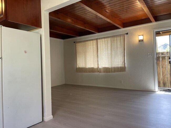 Foto del edificio - 2715 25th Ave