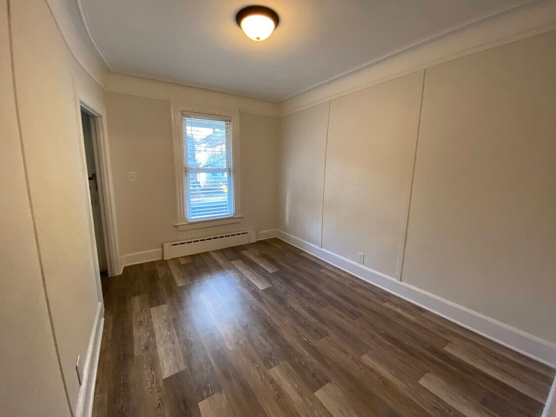 195 Forest St, Montclair, NJ 07042 Room for Rent in Montclair, NJ