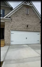 Building Photo - 201 Valimar Dr
