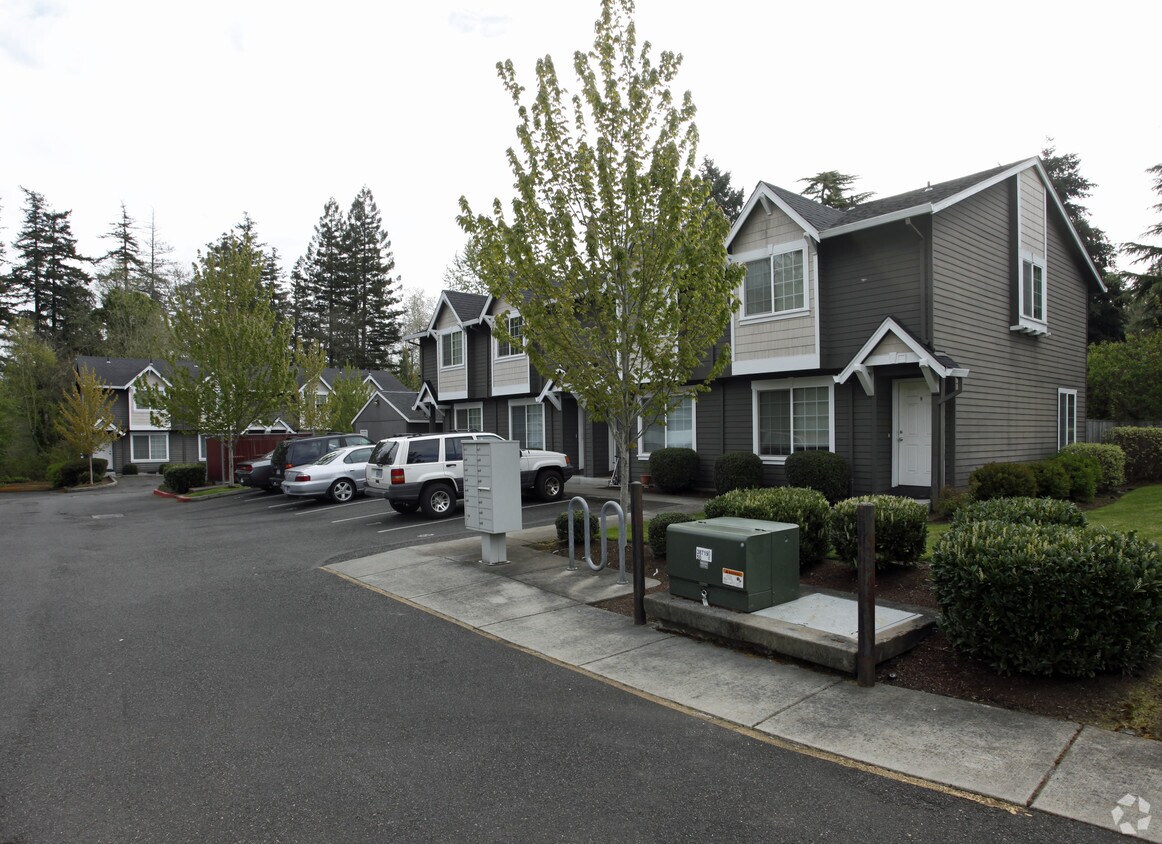 Primary Photo - 9721-9771 SW Denney Rd