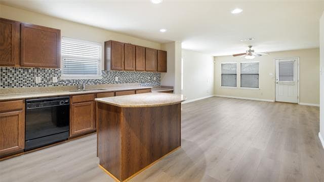 Building Photo - 1508 Mockingbird Dr