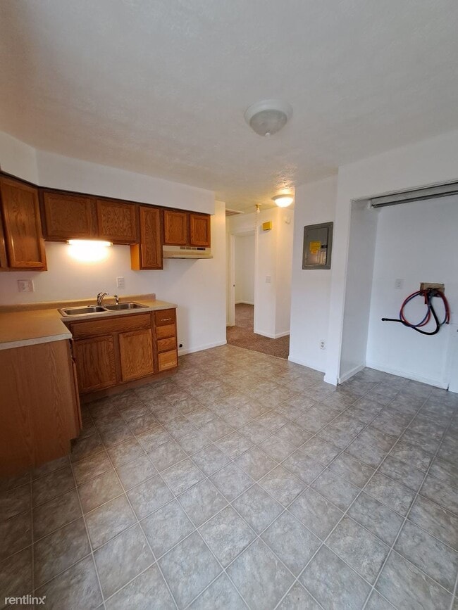 Building Photo - 2 br, 1 bath House - 4015 Keats Dr