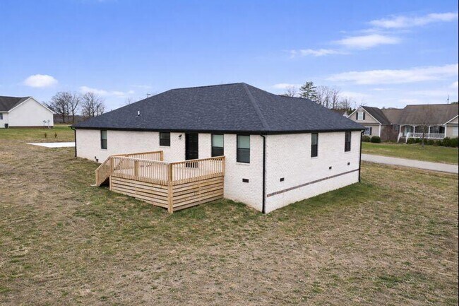 Foto del edificio - 46 Caden Ln