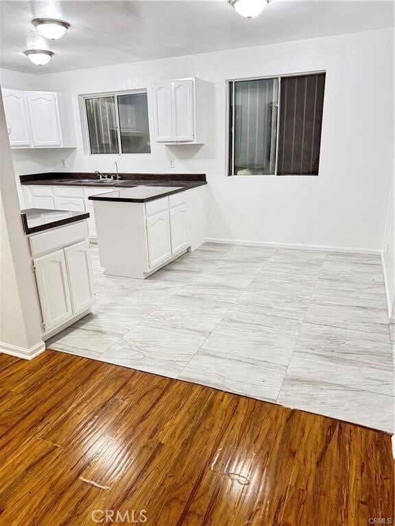 Building Photo - 822 E 87th St