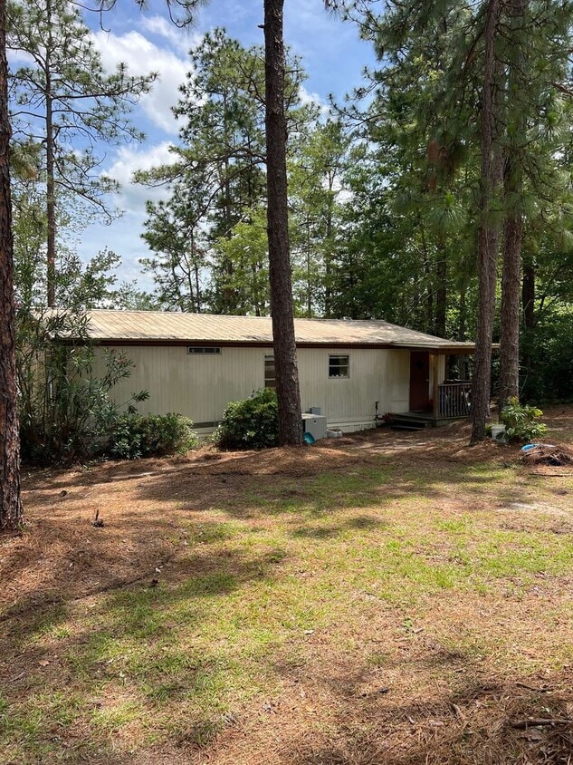 Building Photo - 1596 W C Hodges Rd