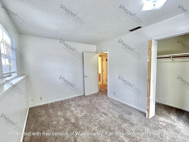 Building Photo - 2705 NW 5th St