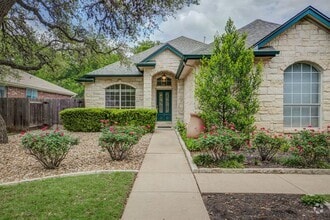 Building Photo - 3624 Malone Dr