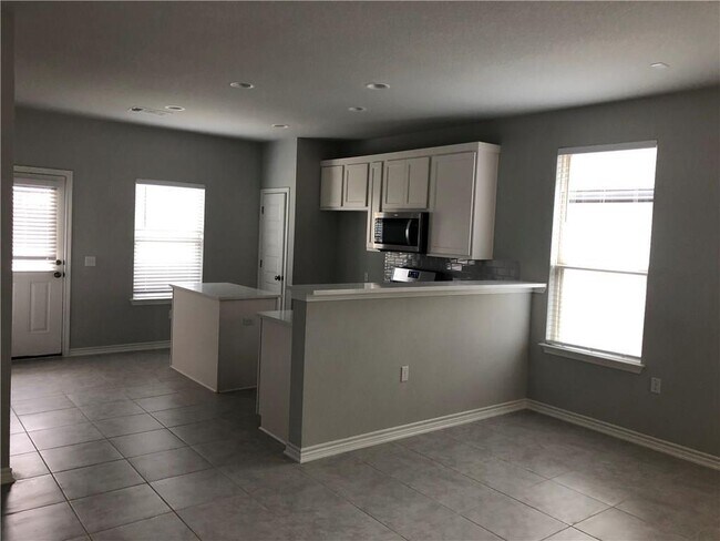 Foto del edificio - 1318 Ambler Dr