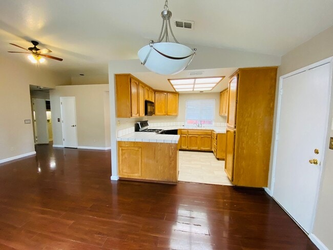 Foto del edificio - Fresh & Clean!!