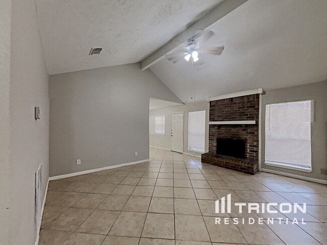 Building Photo - 4827 Tealgate Dr