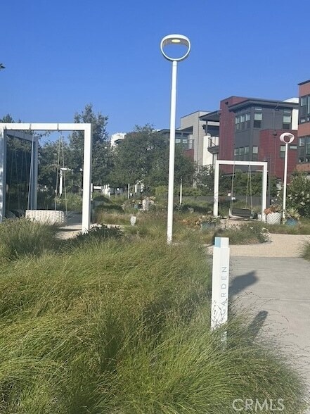 Foto del edificio - 1100 Epic
