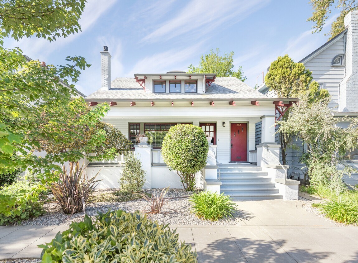 Primary Photo - 3412-3414 J St