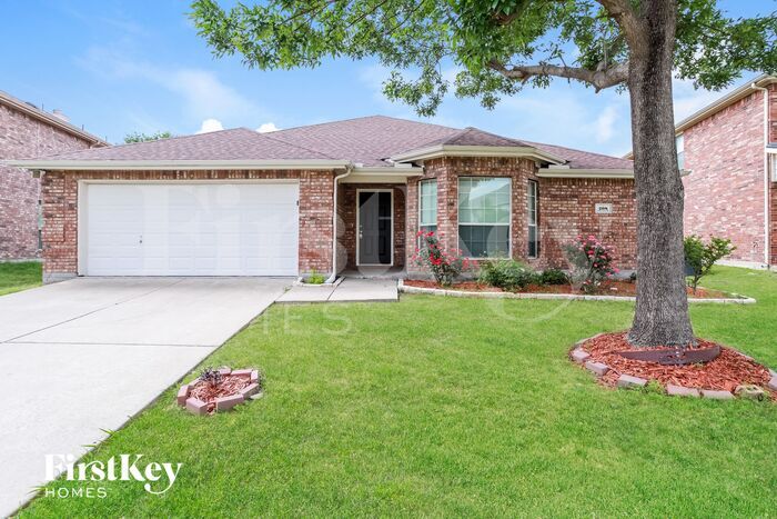 Foto principal - 208 Flatwood Dr