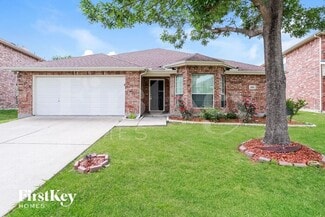 Building Photo - 208 Flatwood Dr