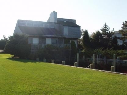Primary Photo - 105 Dune Rd