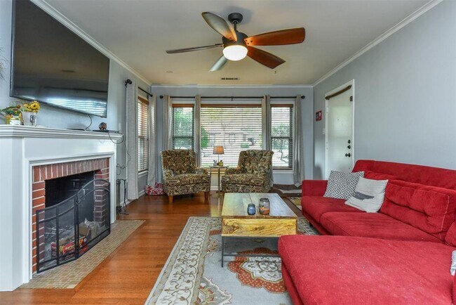 Building Photo - 3605 Park Ridge Blvd