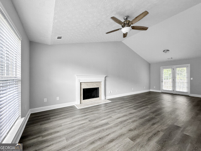 Building Photo - 5087 Limerick Ln