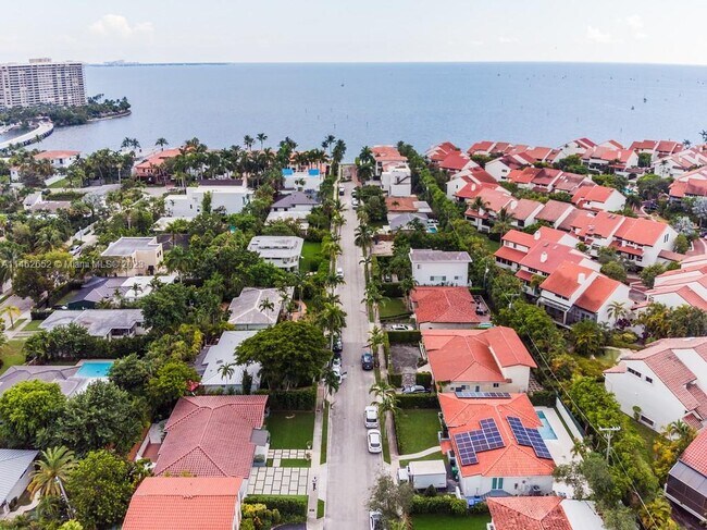 Foto del edificio - 3508 Crystal View Ct