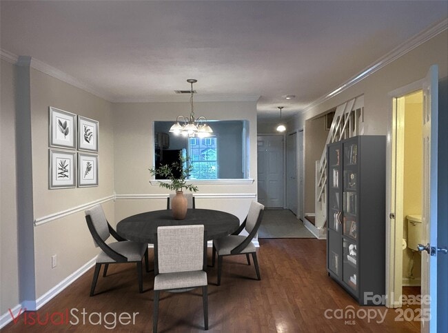 Building Photo - 8258 Golf Ridge Dr