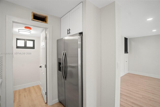 Foto del edificio - 28015 SW 143rd Ct