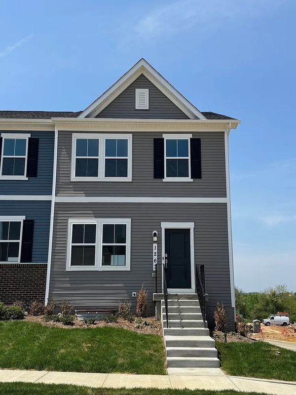 Foto principal - 1263 Cedar Vly Rd