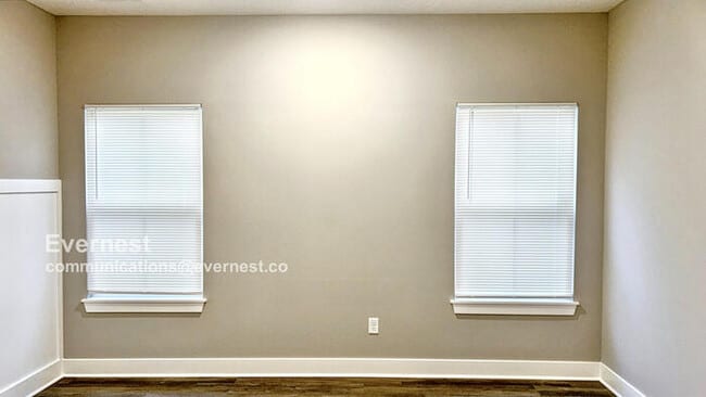 Building Photo - Charming 3-Bedroom Retreat in a Peaceful N...